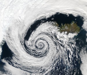 Low_pressure_system_over_Iceland