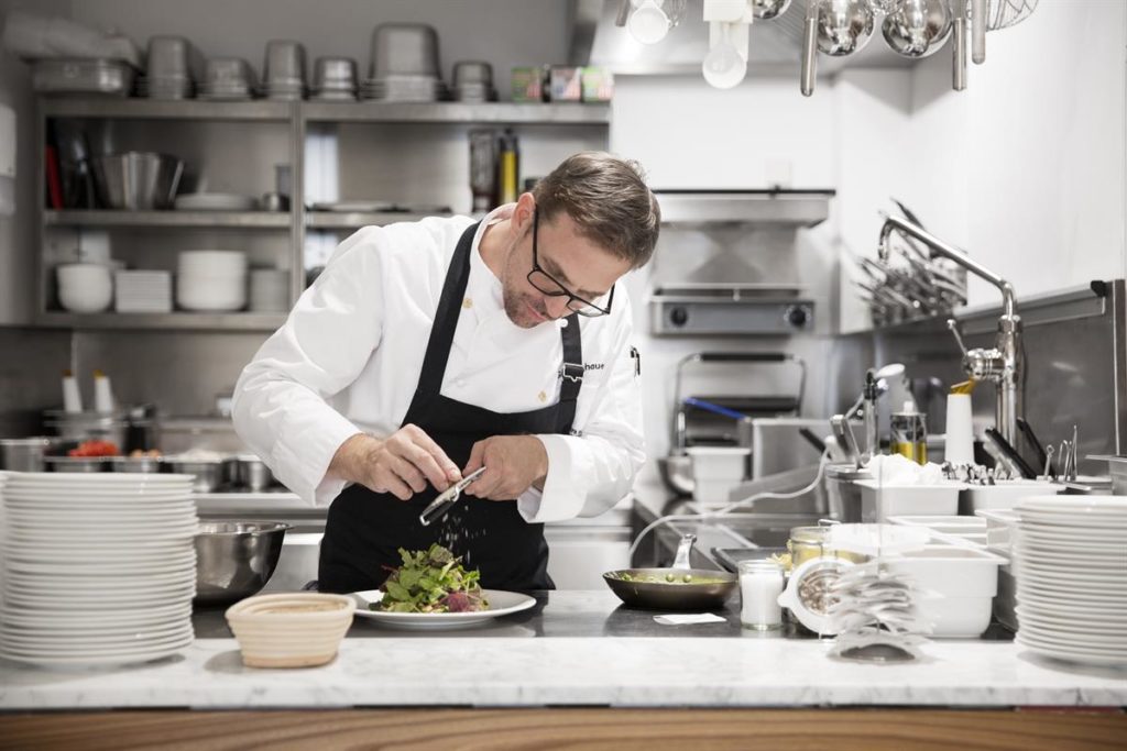 Wien, Albertinaplatz: Bio. Brot. Bistro - na klar ...